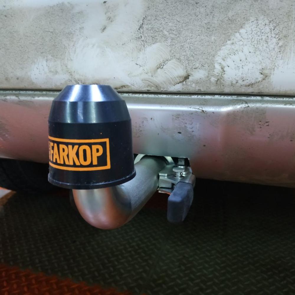 Фаркоп Volvo XC60 DZ (SUV) 2013-2017 Galia V070C